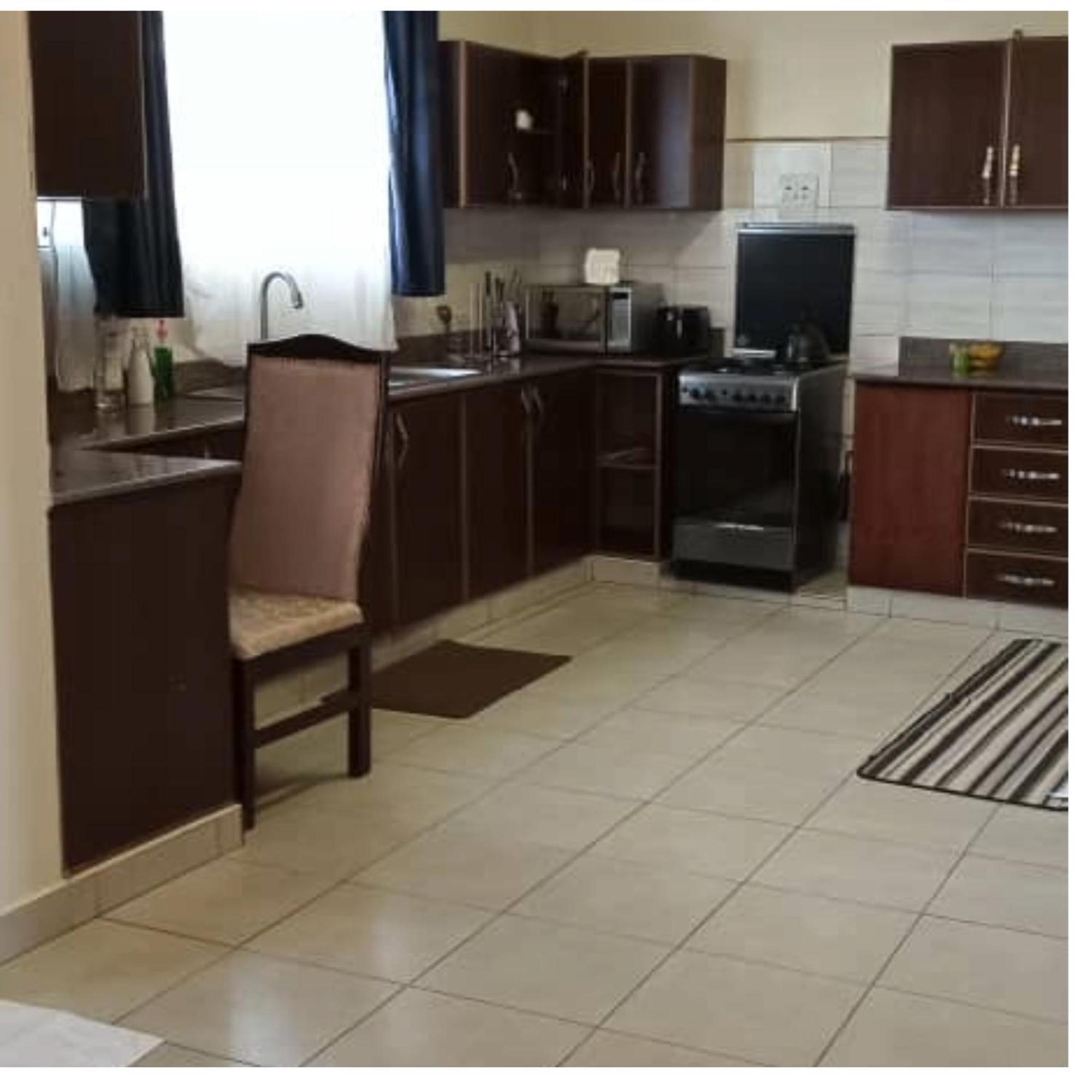 The Abode Apartments Lake View & Breakfast Suite Near Beach Entebbe Extérieur photo