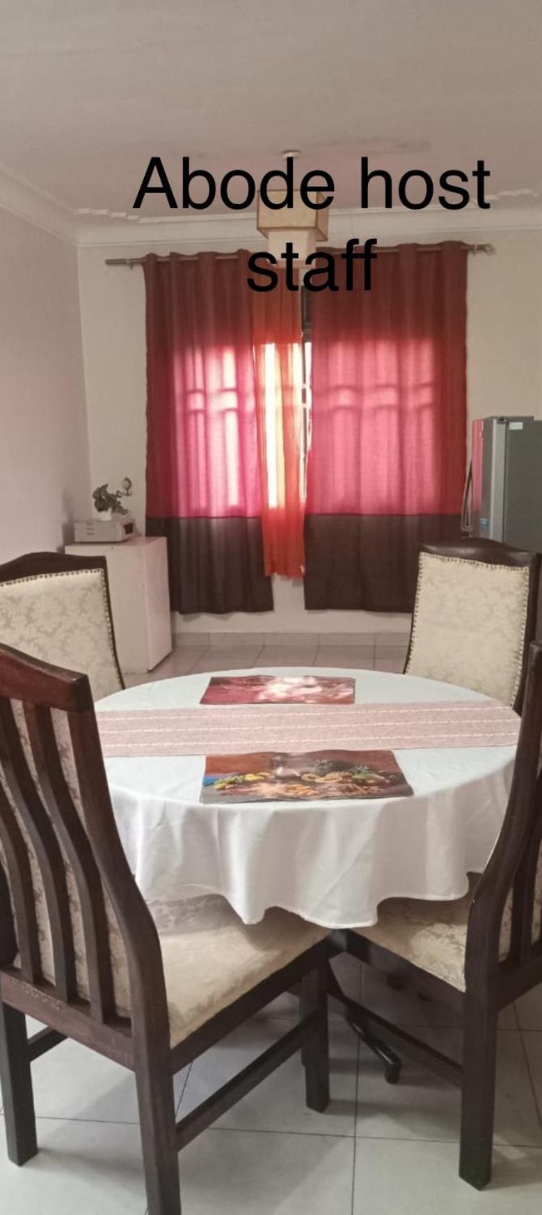 The Abode Apartments Lake View & Breakfast Suite Near Beach Entebbe Extérieur photo